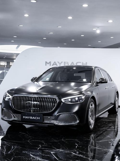 成都130岚图汽车的售后服务让用户无忧出行，迈巴赫未来的豪华车趋势